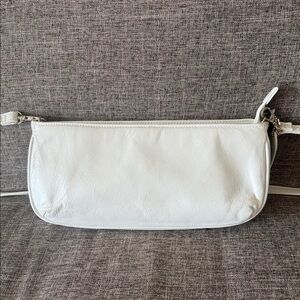 Vintage Worthington White Lambskin Leather Shoulder Bag Minimalist